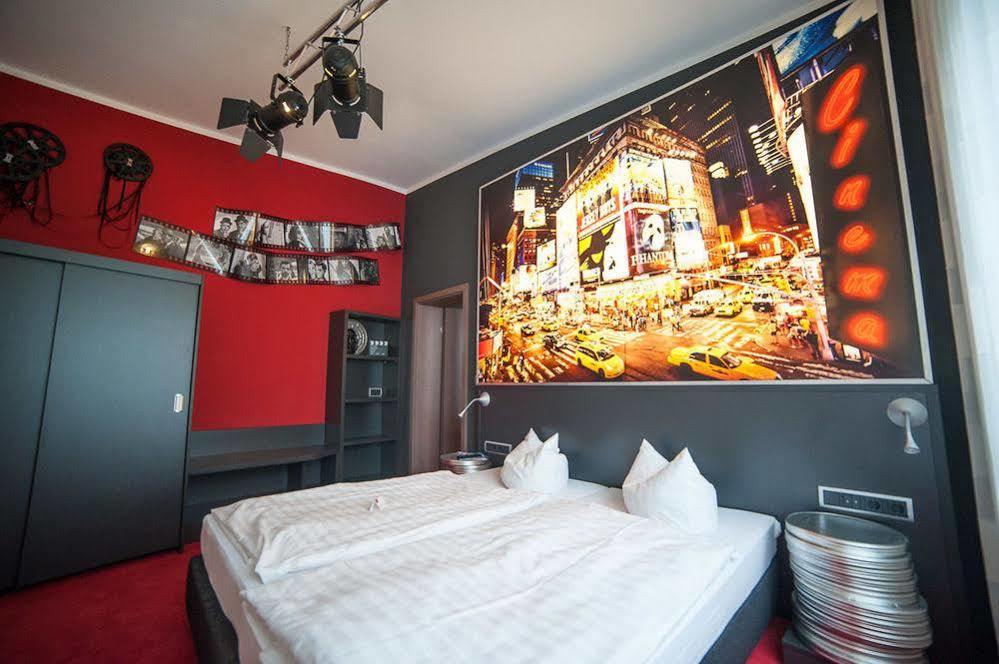 Hotel Sprenz Ольденбург Экстерьер фото